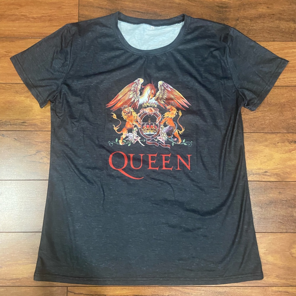 Unisex charcoal Queen Graphic T-Shirt size xxl